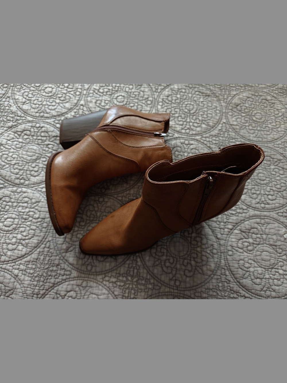Women's Brown Ankle Boots - Classic Side-Zip Style